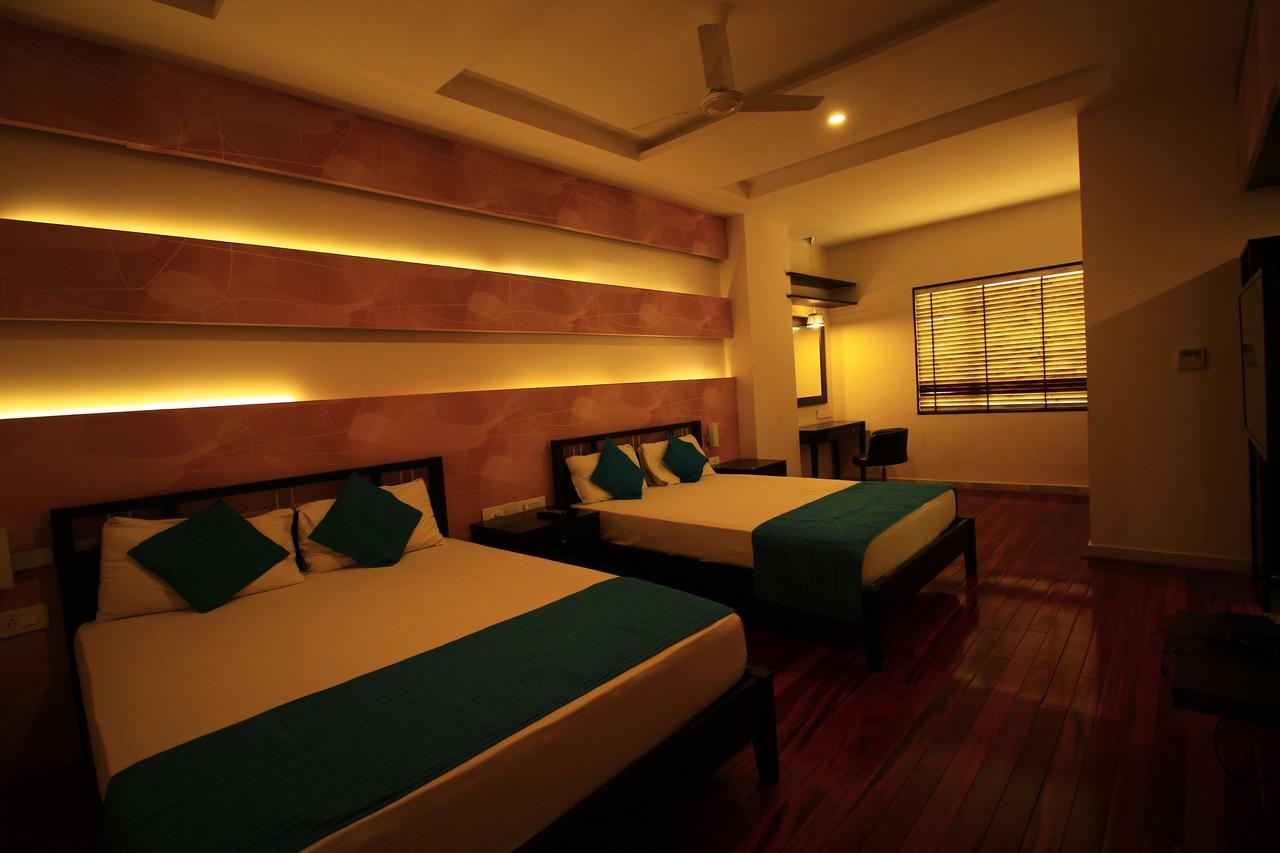 Siesta Star T. Nagar Hotel Madras Buitenkant foto
