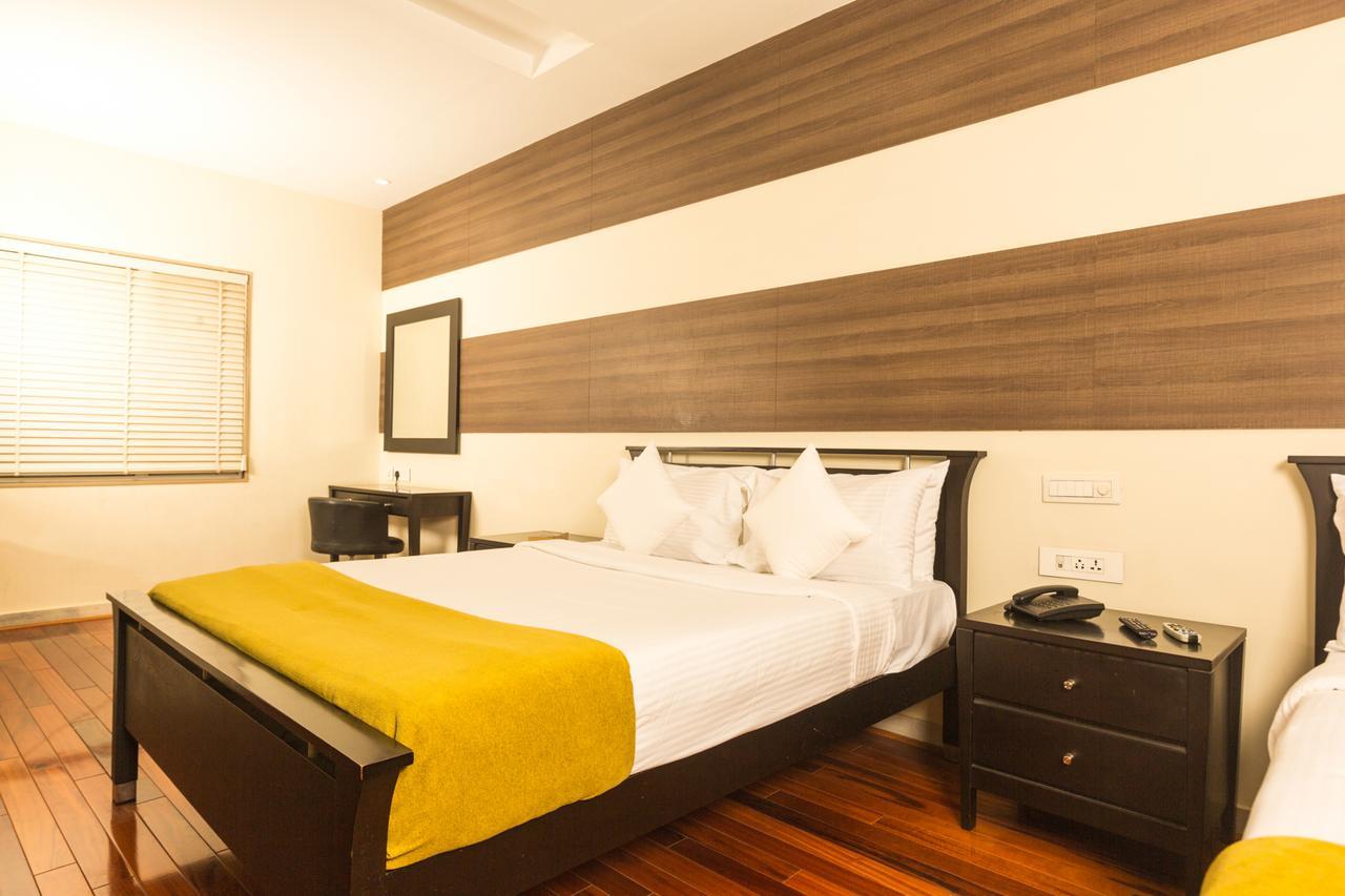 Siesta Star T. Nagar Hotel Madras Buitenkant foto