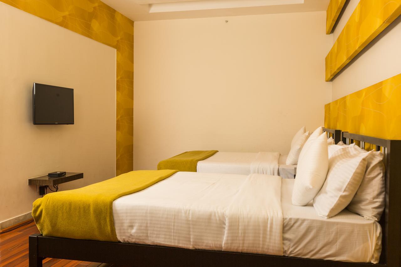 Siesta Star T. Nagar Hotel Madras Buitenkant foto