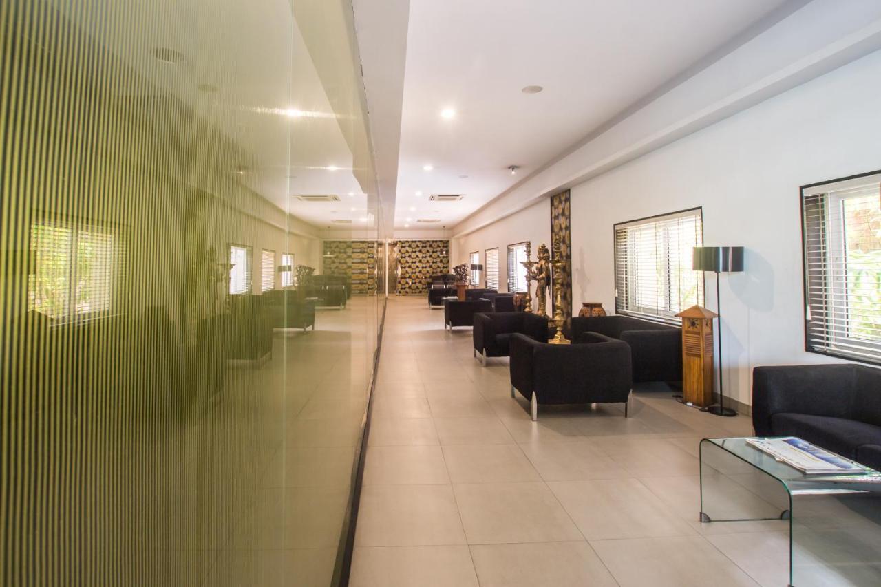 Siesta Star T. Nagar Hotel Madras Buitenkant foto