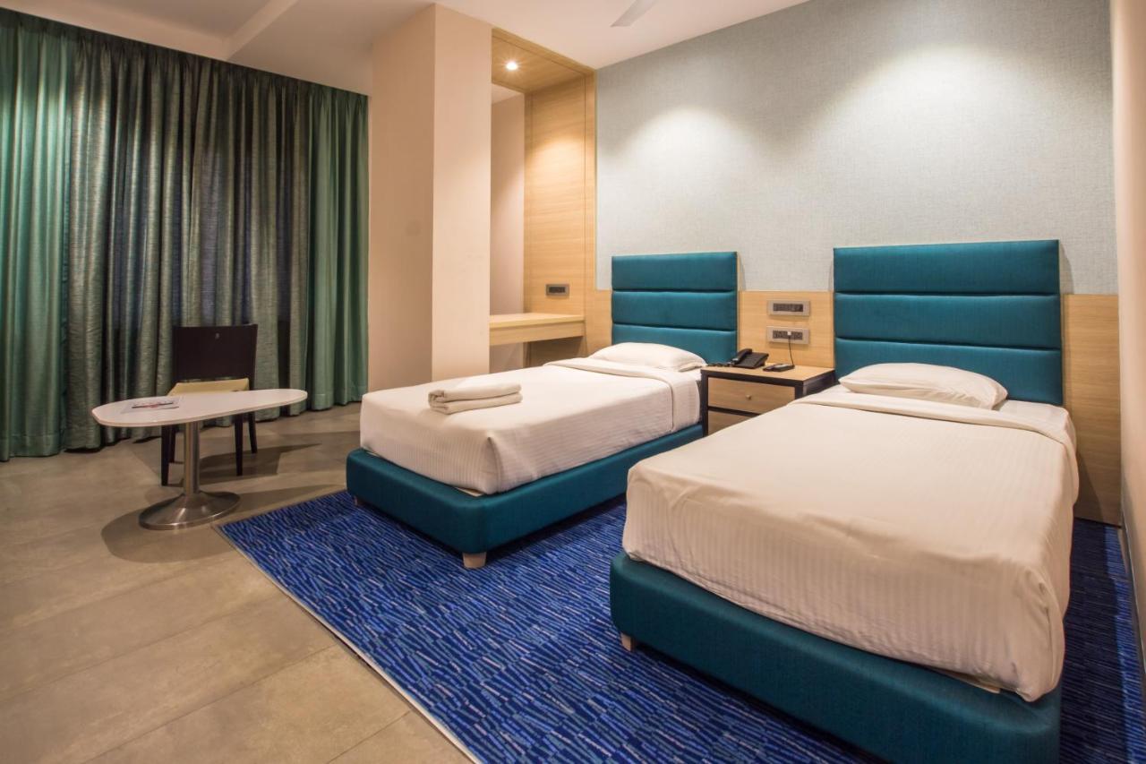 Siesta Star T. Nagar Hotel Madras Buitenkant foto